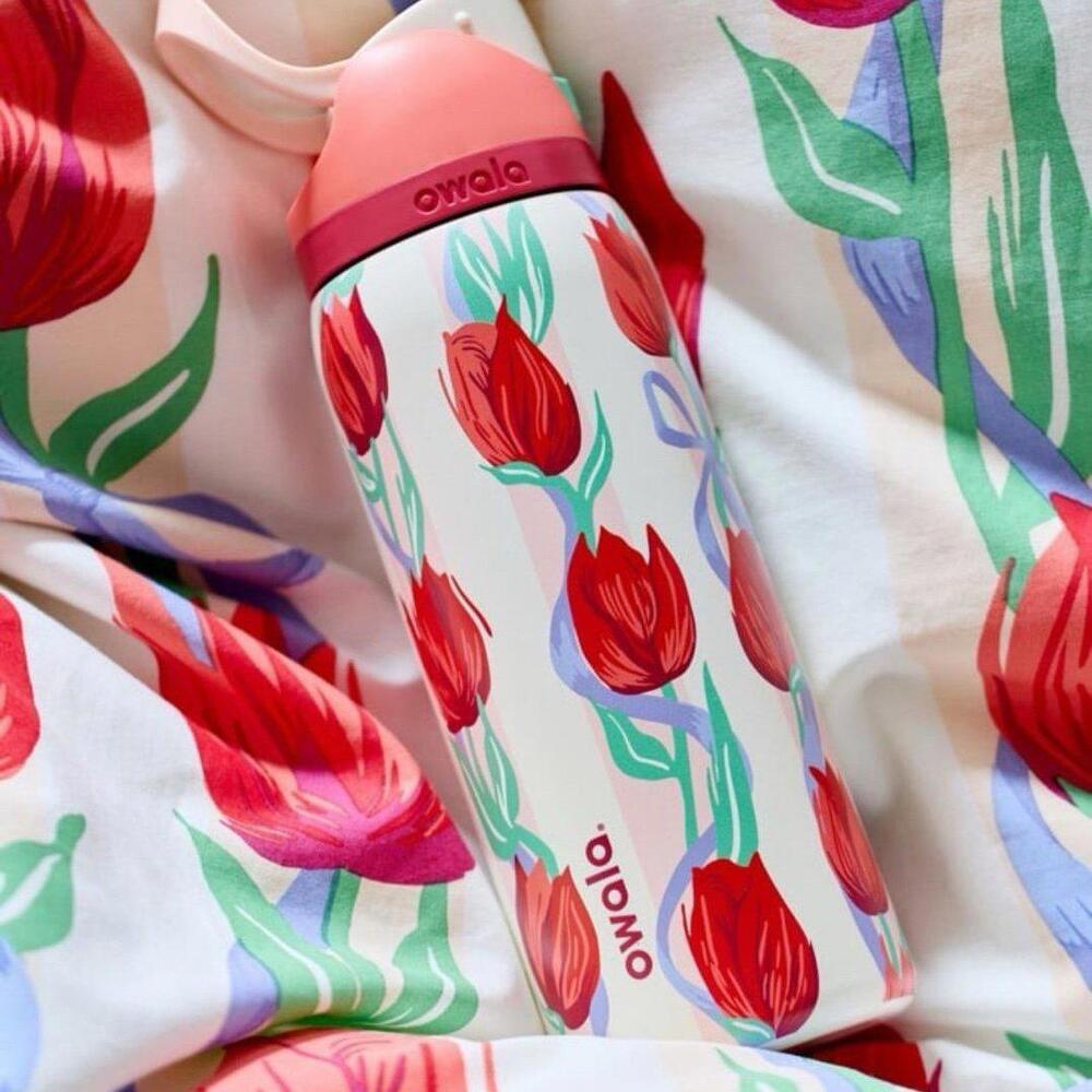 Owala Floral Tulip Water Bottle 32oz